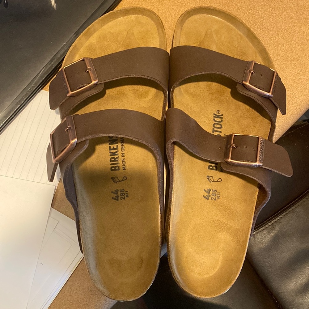 Brown Men’s Birkenstocks